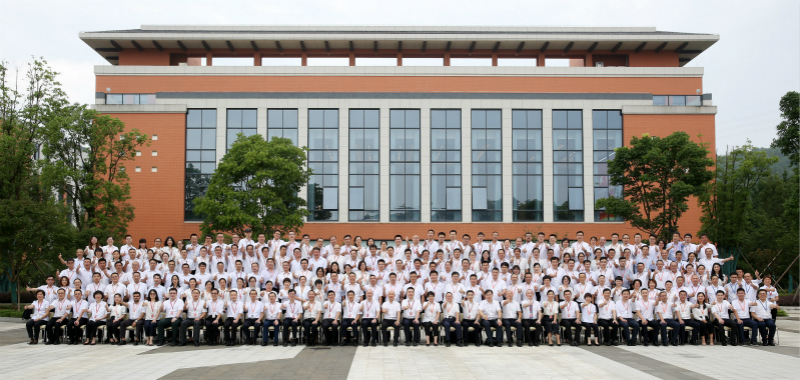 15940154438673953V01.jpg 合照1_800.jpg